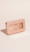 Highlighter Palette in Silk Texture